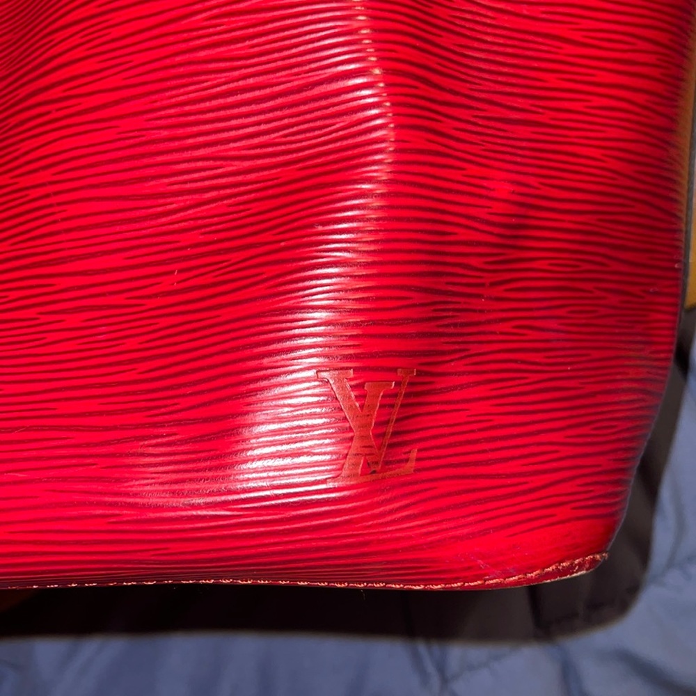 Vintage Louis Vuitton Epi petite noe - Picture 8 of 12